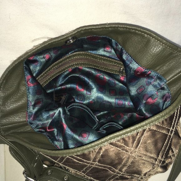 Stone Mountain Olive Green Shoulder Bag - Picture 10 of 12